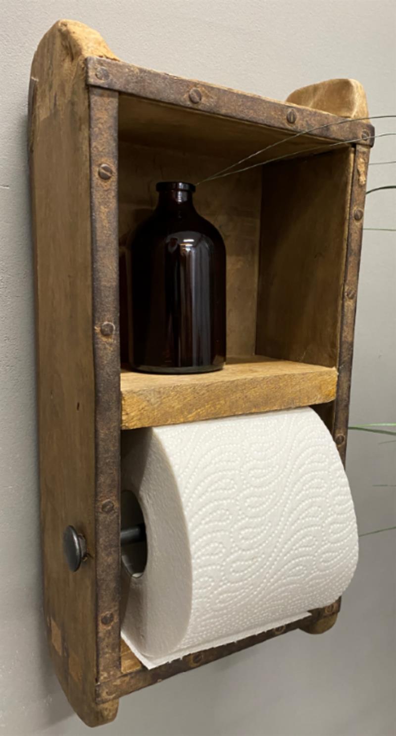 Upcycled charme – murstensform som toiletrulleholder med hylde